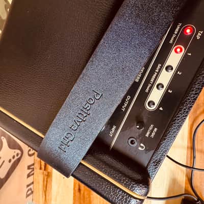Positive Grid Spark 40 40-Watt 2x4" Modeling Guitar Combo 2020 - Present - Black image 7