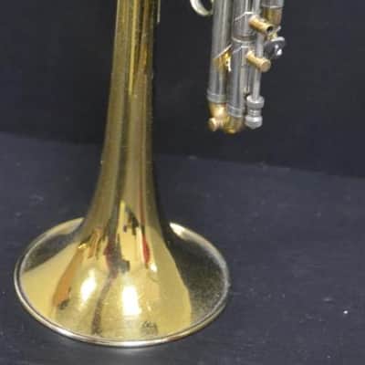 Trompeta Mib/Re Bach Stradivarius 304 Corporation Lacada en muy buen estado image 14