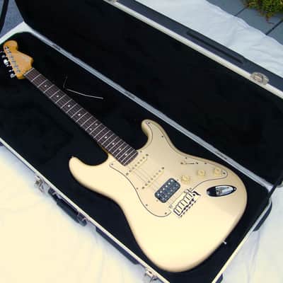 Fender Jeff Beck Stratocaster. American Deluxe Neck 2014, Suhr SSCII, Bare Knuckle pickups LOOK! image 16