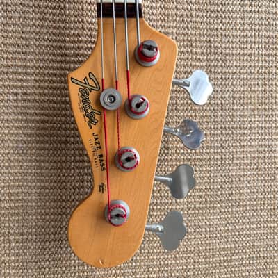 Fender Jaco Pastorius Jazz Bass USA 2010 – Fretless – 3 Tone Sunburst – Hardcase image 2