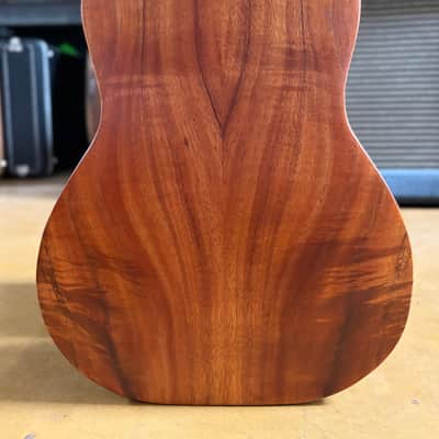 Kanile’a K-1 T DLX SF Tenor Ukulele #0310-4336 – Deluxe Hawaiian Koa – Grover Tuners – Case image 8