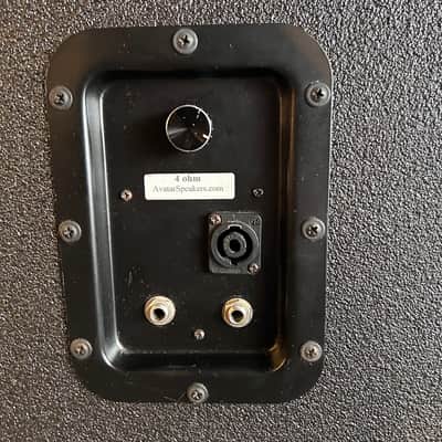 Avatar 2 x 12 4 Ohm Bass Cabinet image 10