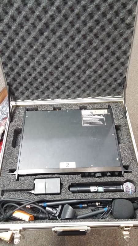 Shure UR4S+=-L3 image 1