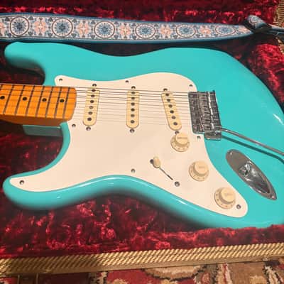 Fender Vintage ll 1957 2023 - Seafoam Green image 2