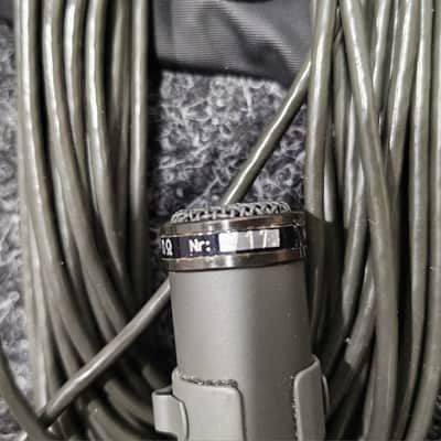 Vintage lavalier AKG D110 in original box image 4
