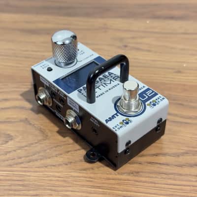 AMT Electronics U-2 Pangaea Ultima Multieffect/IR loader image 2