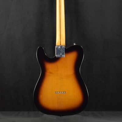 Fender Vintera II '50s Nocaster 2-Color Sunburst Maple Fingerboard image 8