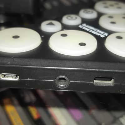 Novation Dicer DJ Controller 2010 - Present - Black imagen 2