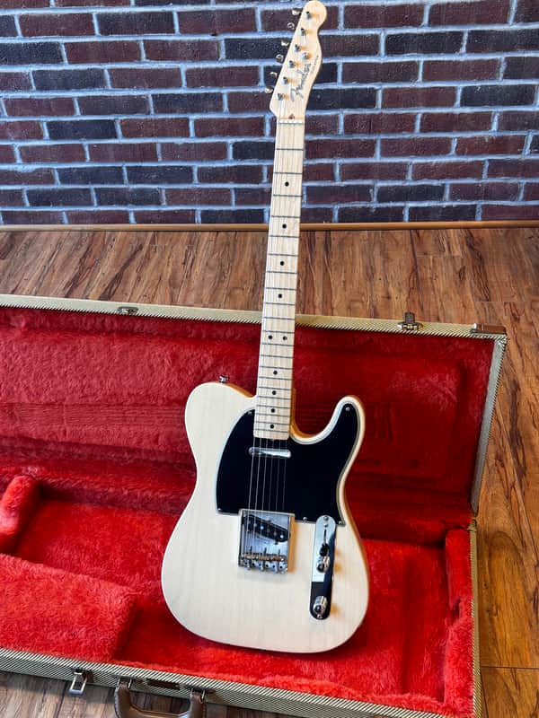 Fender Highway One Texas Telecaster with Maple Fretboard 2003 - 2009 - Honey Blonde Transparent