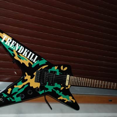 Rare & Limited Washburn Dime Camo 333 Alien Skull Trendkill