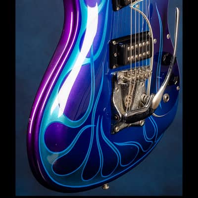 Mosrite [Vibramute Model] specially built for Mick Mars of Mötley Crüe by Semie Mosely 1991 Metallic blue/purple with flame pinstriping image 10