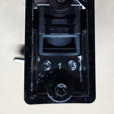 Set of three Tama MTB90 Quick-lock tom brackets - chrome image 3