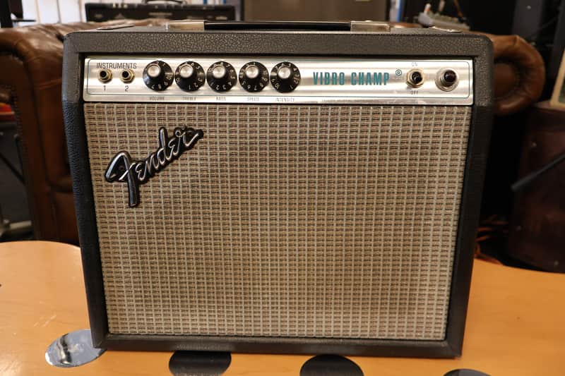 Fender 1976 Vibro Champ image 1