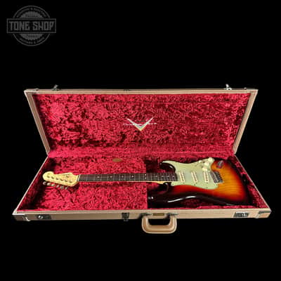 Fender Custom Shop 1963 Stratocaster Journeyman Relic Chocolate 3 Tone Sunburst AAA Maple Neck w/case CZ588787 image 10