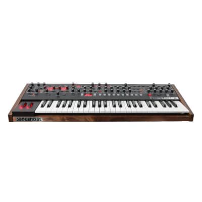 Sequential Prophet-6 Six-Voice Analog Synthesizer with Discrete Voltage-Controlled Oscillators Per Voice and Dual Effects Section image 2