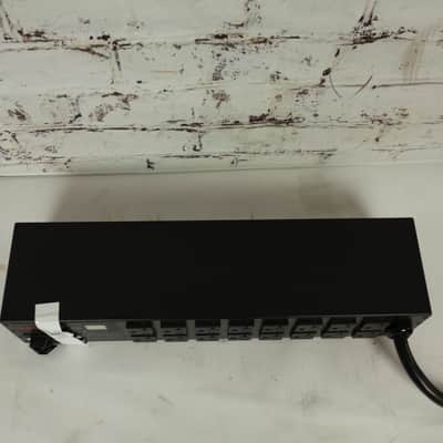 APC Rack PDU, Metered, 2U, 30A, 120V, (16) 5-20 image 8