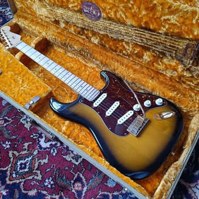 Van Zandt STV-R1 30th Anniversary 2-Tone Sunburst[Made in Japan