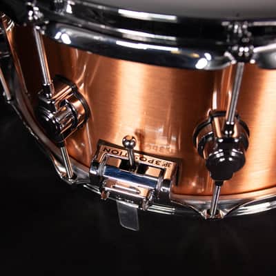 DW 14" x 6.5" Performance Series Thin Copper Snare image 3