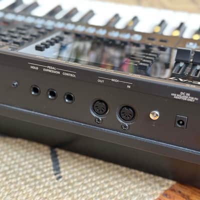 Roland E-A7 Expandable Arranger image 9
