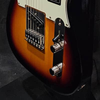 Fender Player Telecaster - 3-Tone Sunburst with Maple Fingerboard 2022 image 6