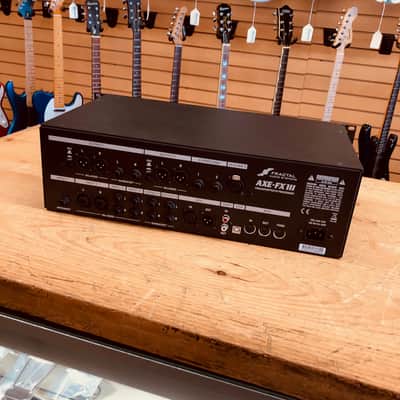 Fractal Audio Axe-FX III Mark 1 Amp Modeler/Profiler Rack Unit image 4