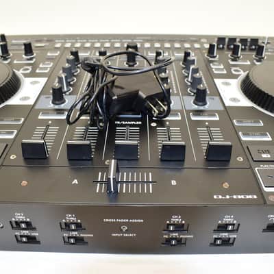 Roland DJ-808 4-Deck Serato DJ Controller image 7