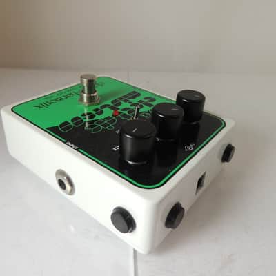 Electro Harmonix Deluxe Electric Mistress Flanger Effects Pedal Free USA Ship image 3