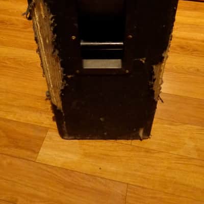 1977 Hiwatt 4X12 vintage hylight cabinet project image 4