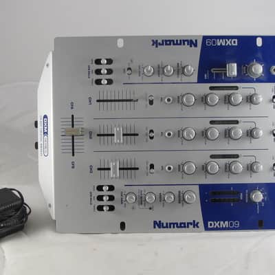 Numark DXM09 3-Channel Digital Effects Mixer image 2