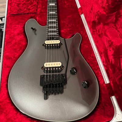 EVH Wolfgang USA 2021 Silver image 1