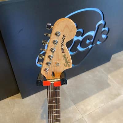 Squier Affinity Series Stratocaster HSS with Rosewood Fretboard 2001 - 2003 - Black image 3