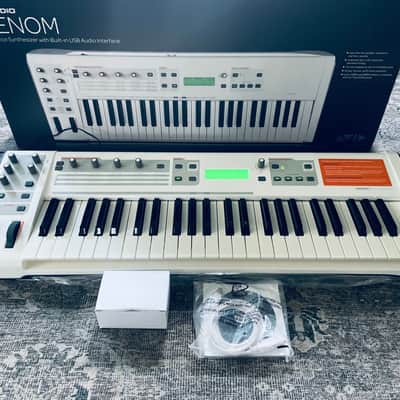 M-Audio Venom 49-Key 12-Voice Virtual Analog Synthesizer