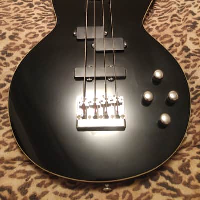 Dean Cadillac Bass Guitar 2009 Black image 13