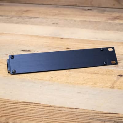 DBX Single Long Rack Ear for163x/263x/363x/463x/563x Mount Bracket U283831 image 1