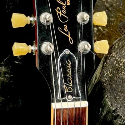 Gibson Les Paul Classic 2014 - a nice Cherry Red Classic ready to enjoy on a budget. image 5