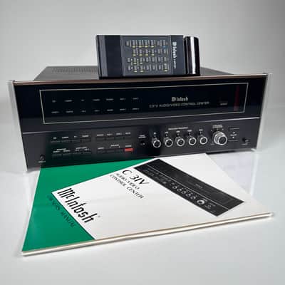 McIntosh C31V Audio/Video Control Center image 2