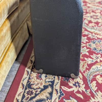 Fender Vibrolux Reverb 2-Channel 35-Watt 2x10" Guitar Combo 1967 - Black Panel image 4