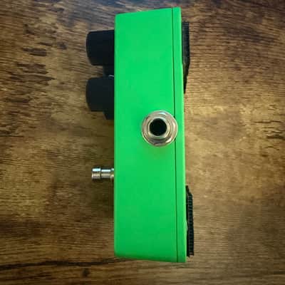 Electro-Harmonix Lizard King Bass Octave Fuzz 2024 - Present - Green image 3