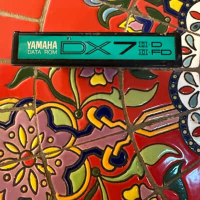 Yamaha DX7 II-D / II-FD Data ROM Cartridge image 2