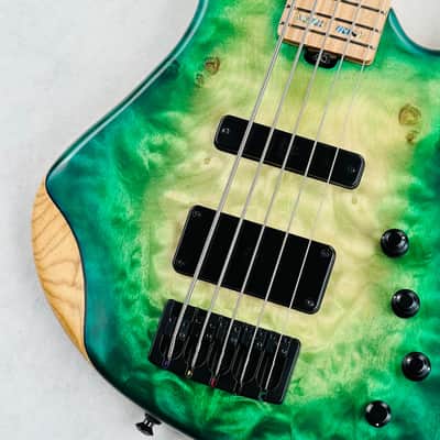 AC Guitars RetroB 5/35 Custom Figured Maple 5-String 2025 - Green Burst image 7