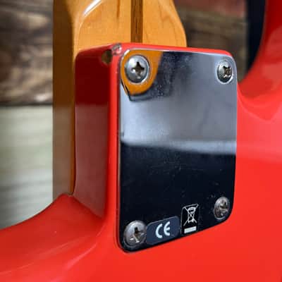 Fender Classic Series '50s Stratocaster 2007- Fiesta Red image 12