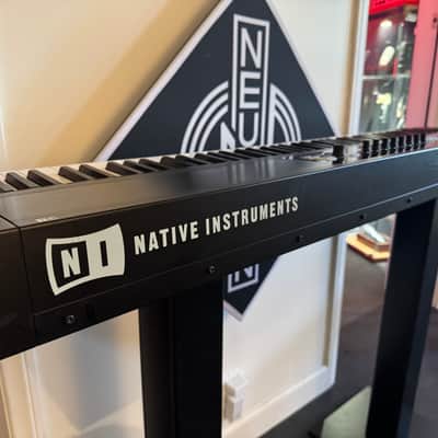 Native Instruments Komplete Kontrol S88 image 11