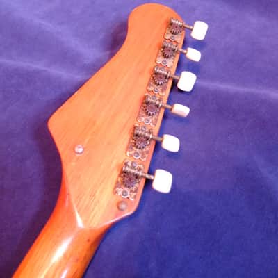 c.1964 Unitone EG-30 Salmon Colour - Guyatone - Bizarre Japanese Guitar MIJ - Rare! image 5
