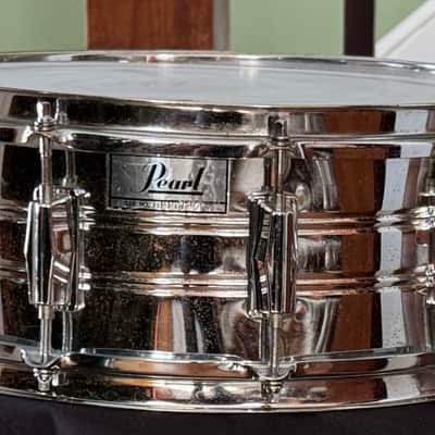 Pearl 5 x 14" Steel Shell Snare Drum 10 Lug image 1