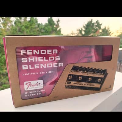 Fender Shields Blender Limited Edition 2023 - Silver / Black image 1