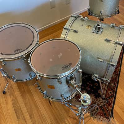Yamaha Maple Custom Absolute Silver Sparkle image 20