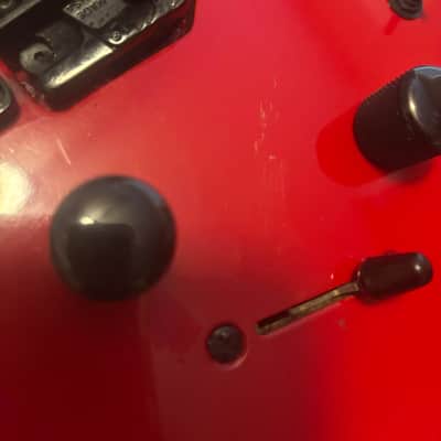 Peavey Tracer 1989 - Red Left Handed image 10
