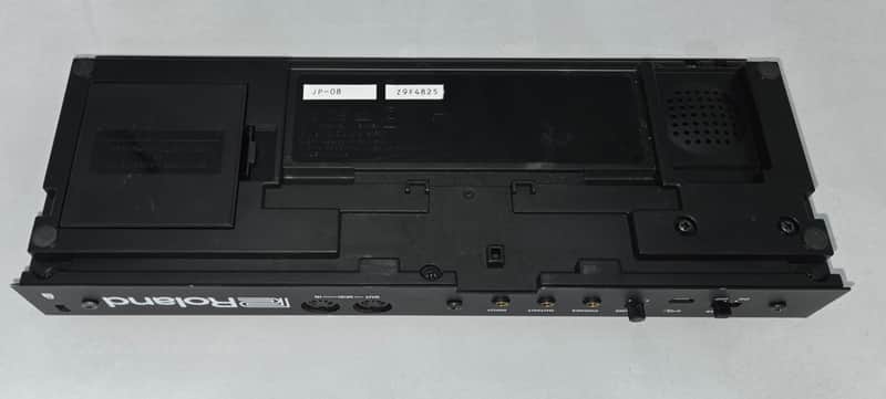 Roland JP-08 Boutique Series Digital Synthesizer Module 2015 - Present - Black image 1