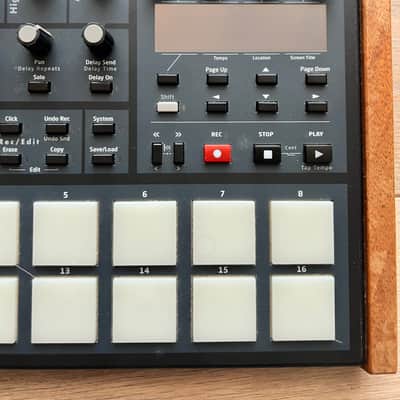 Immagine Dave Smith Instruments Tempest 6-Voice Drum Machine 2011 - 2018 - Black with Wood Sides - 3