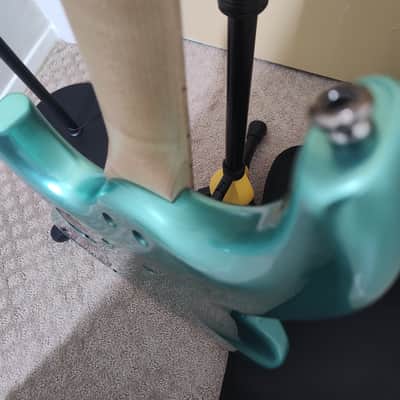 MTD Kingston LK 32" Scale 4 string, Maple Board, Mystic Seafoam (Solid Gloss) image 7